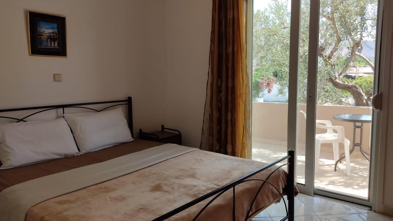 Antonios Apartments Archangelos  Rum bild
